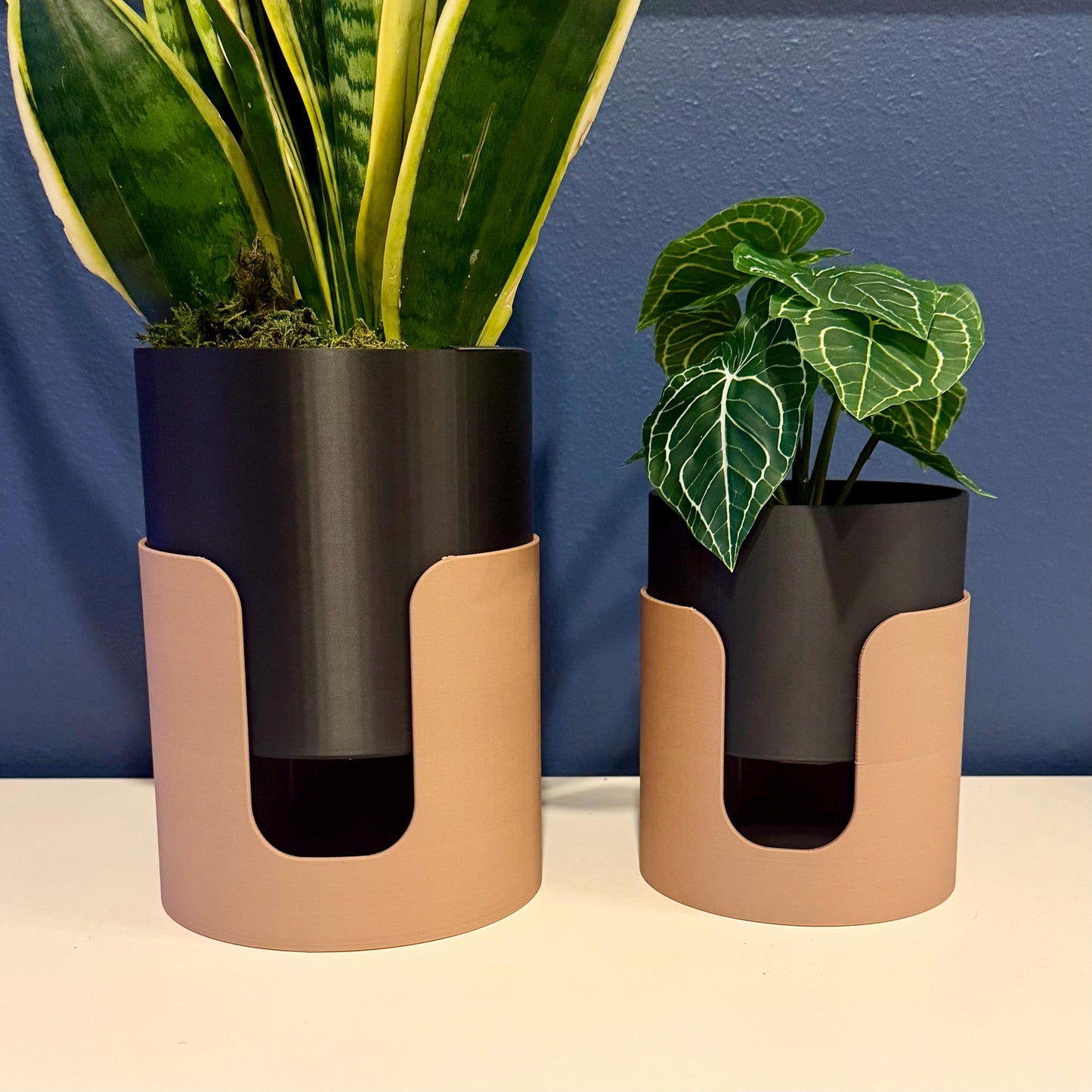 Smooth Cradle Planter
