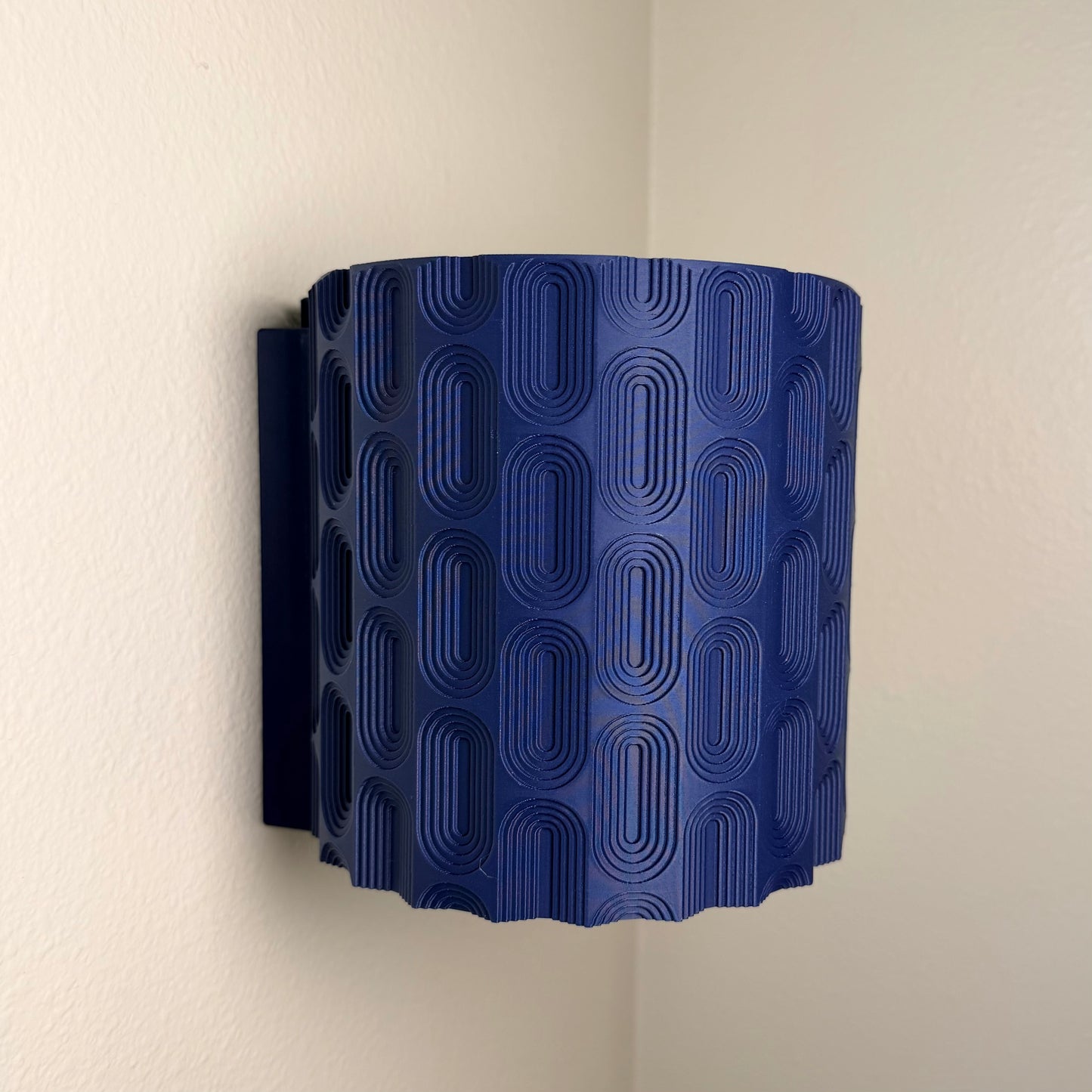 Hyperloop Wall Planter