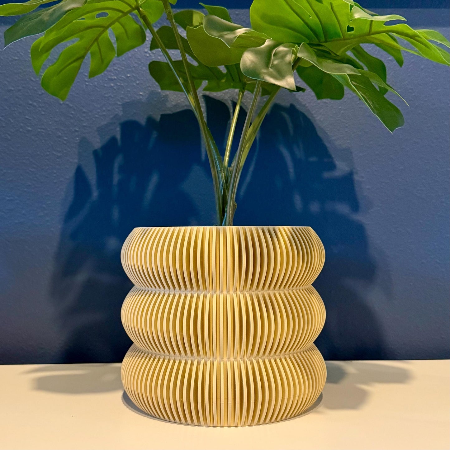 3-Ripple Planter