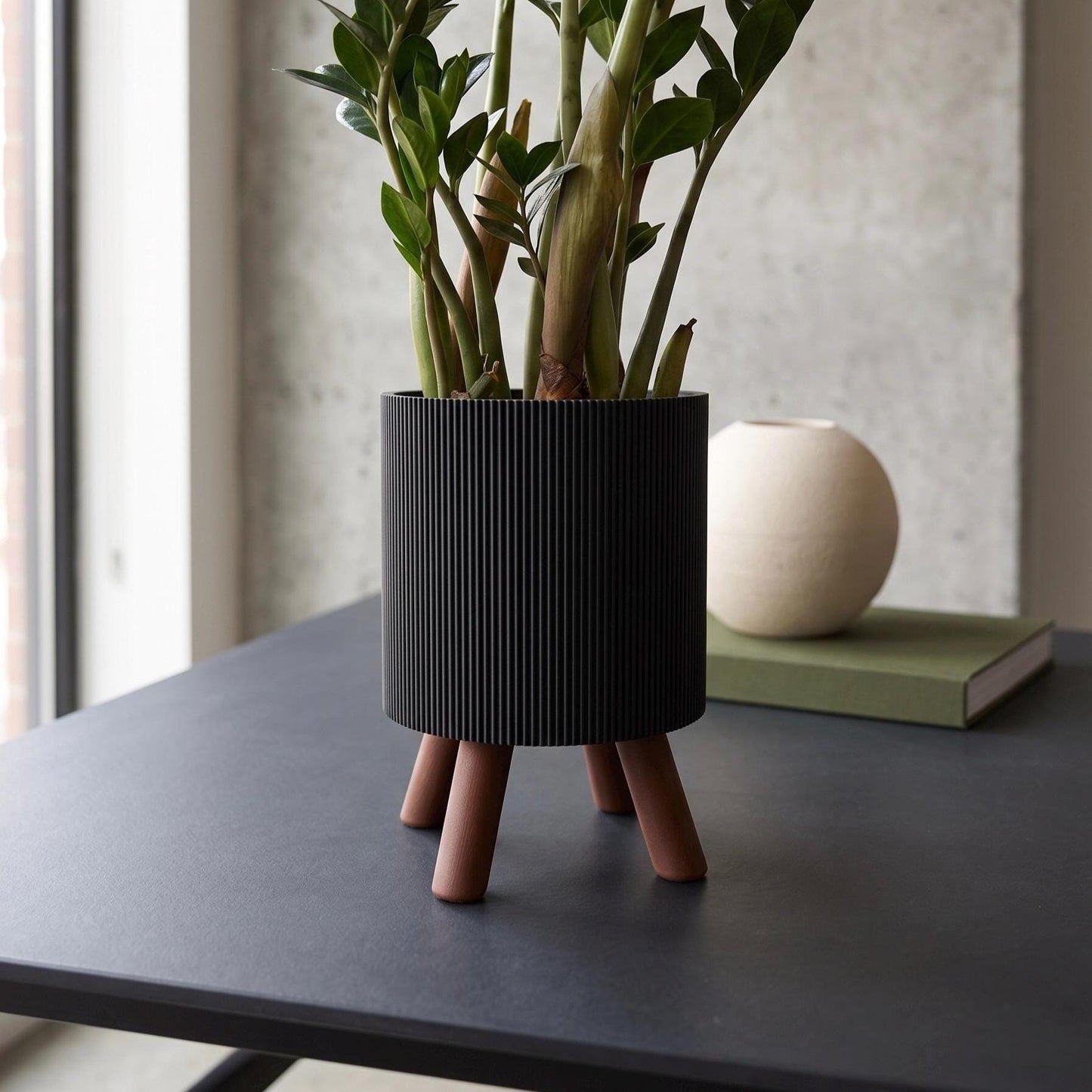 4-Leg Plant Stand